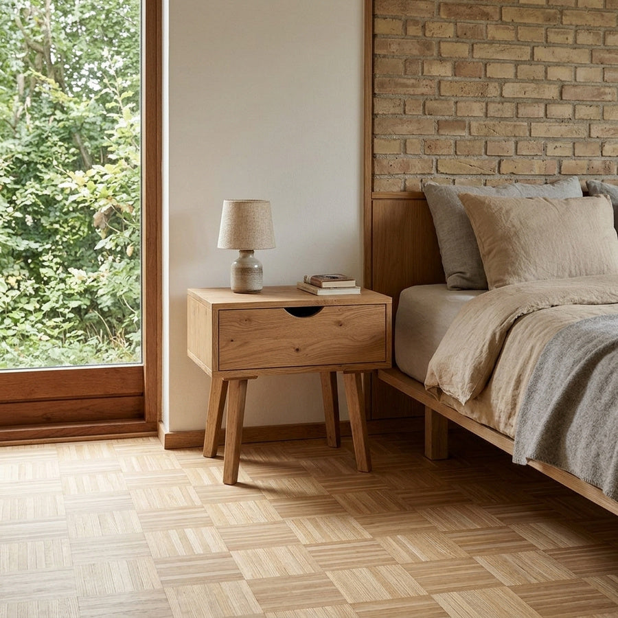 Eir sengebord i massiv egetræ – billede 1